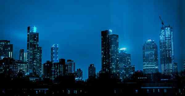 智能机器人读古诗，朗读机器人APP