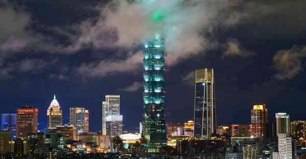 大数据包含设备数据的行业文章