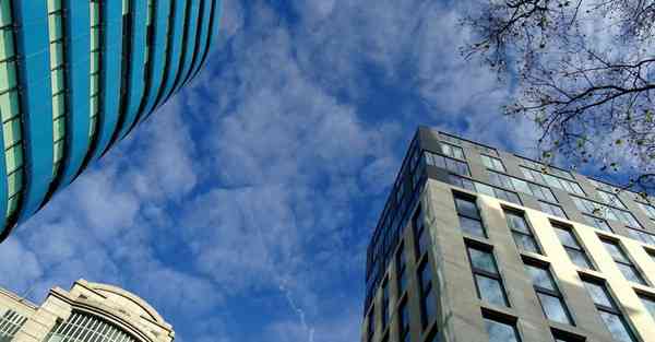 AI智能科技生活（AI智能生活中的案例）