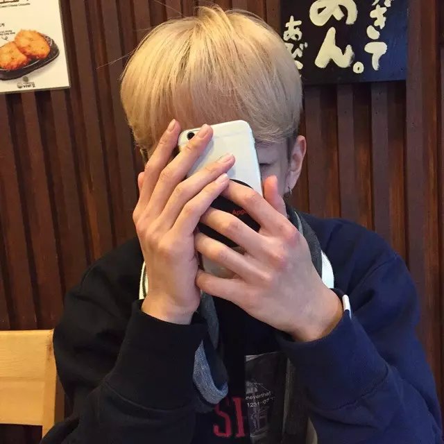 周贵毅爱