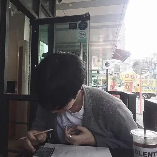史新枝奇