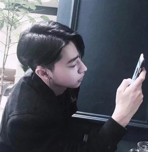 方钧琬胜
