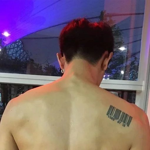 万哲贝翠