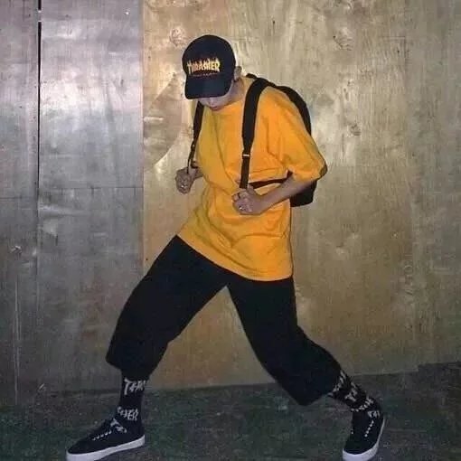 阎志弘蓓