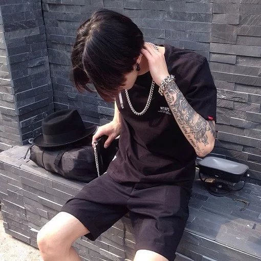 王曼瑾宜